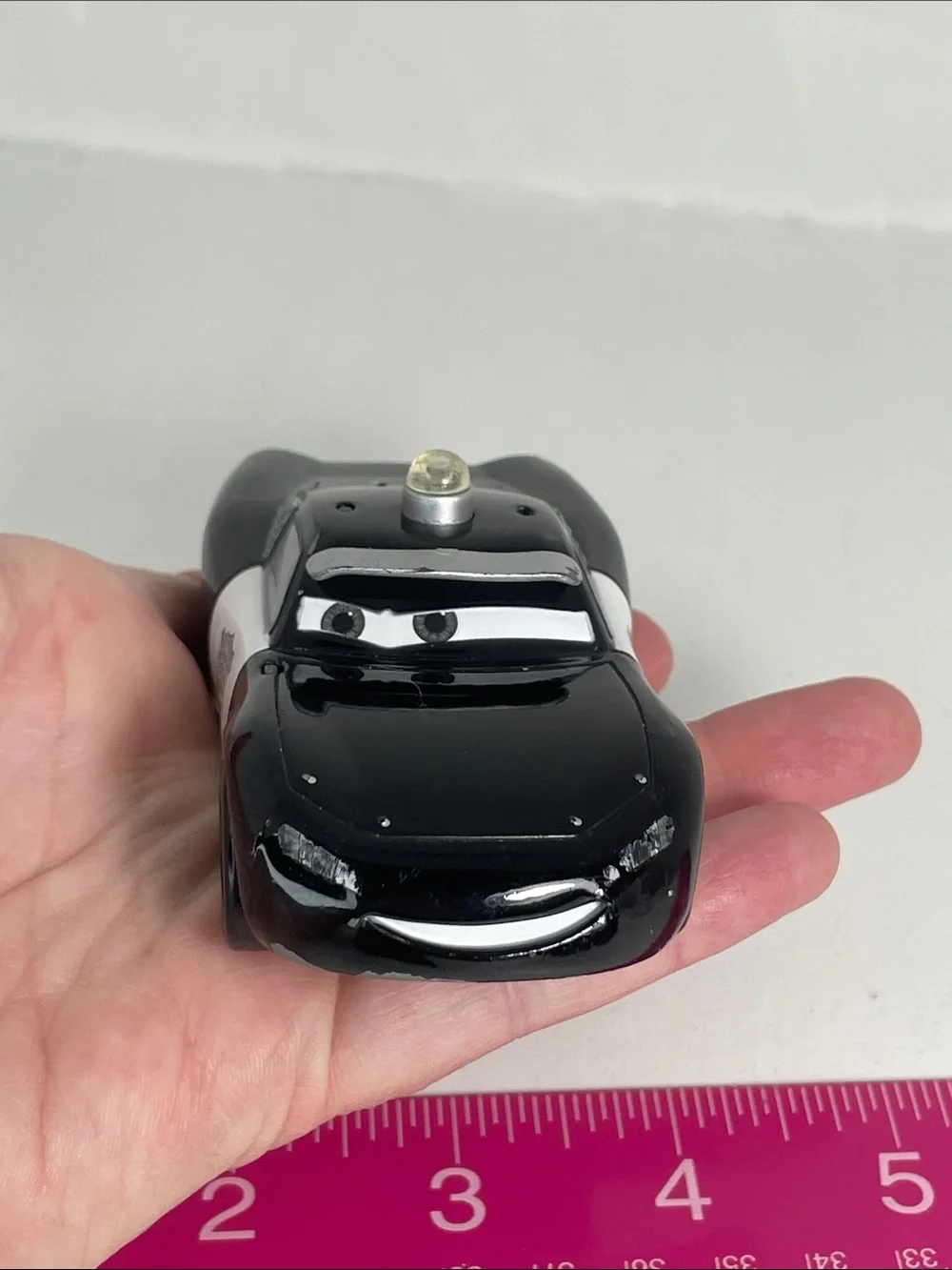 Disney Pixar Cars 2 Police Car Detective Lightning McQueen Diecast *AS IS